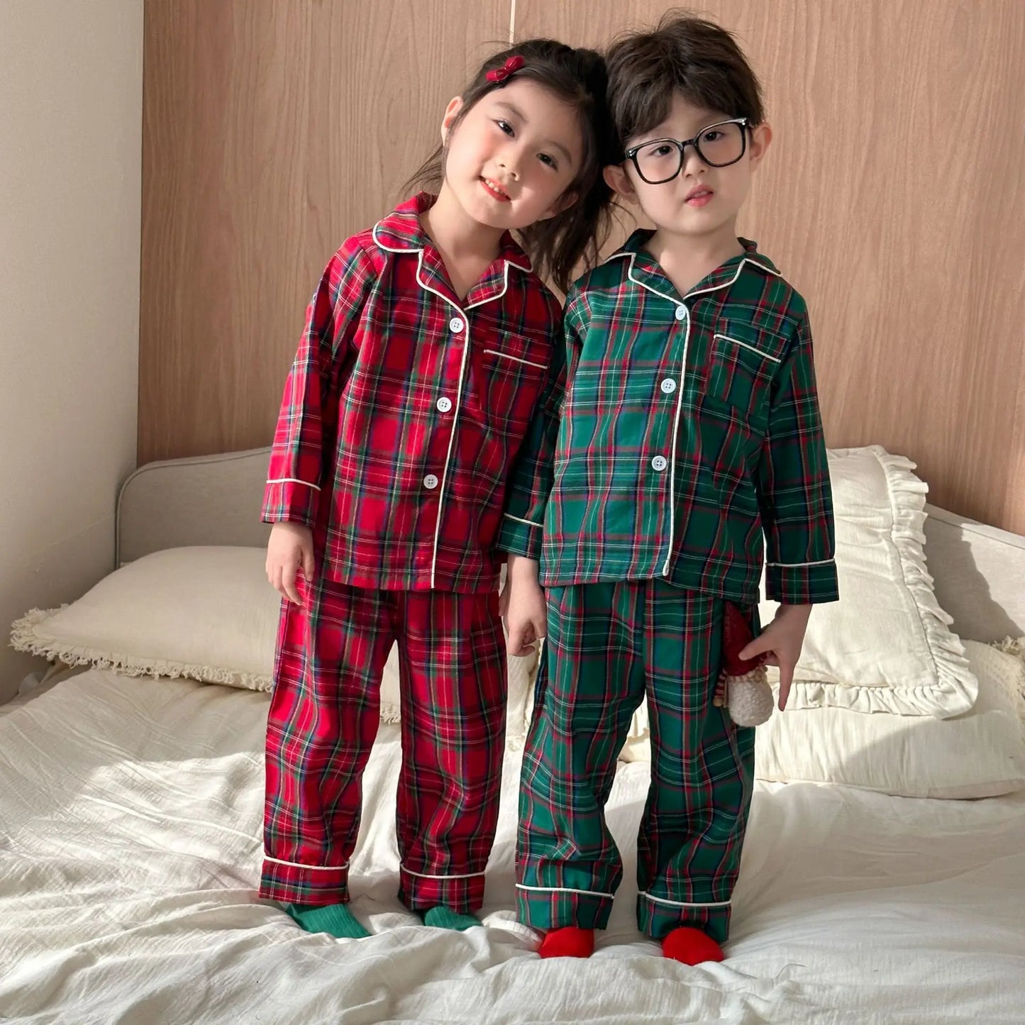 Christmas Kids Pajamas Long Sleeve Clothes Sets 2025 Autumn Baby Boys Girls Cotton Plaid Pajamas Suit Children Home Wear Clothes